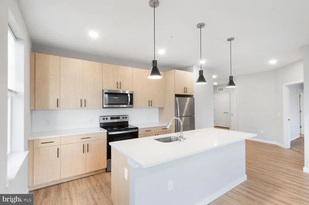 400 E OAK AVENUE #4201 Lawnside, NJ 08045