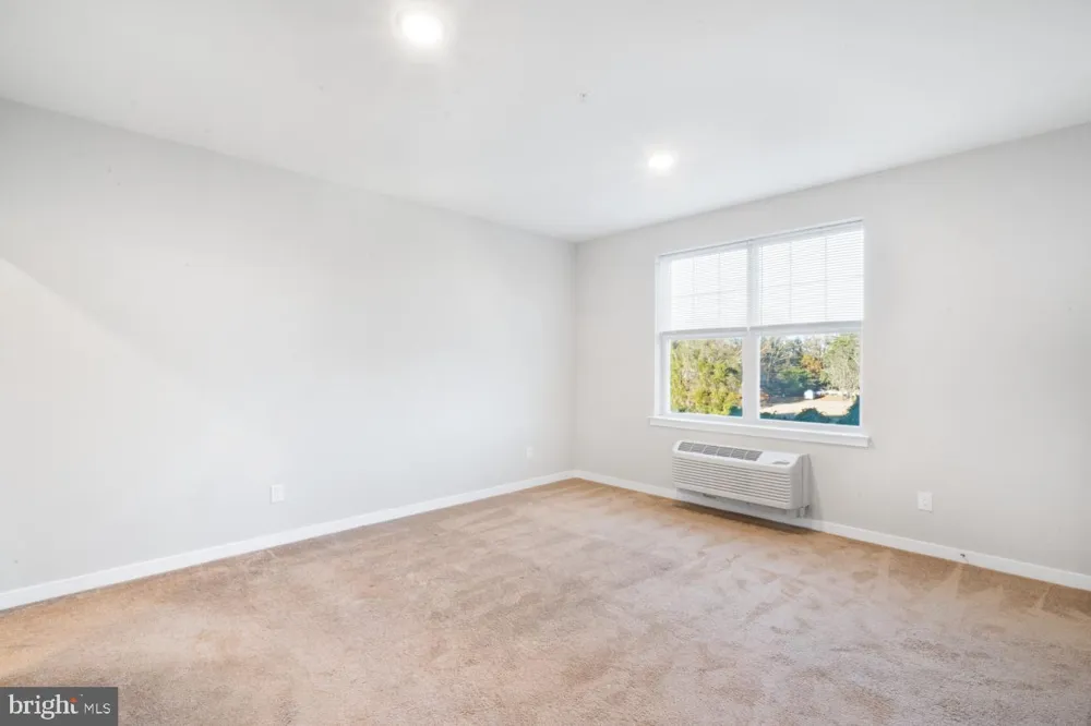 400 E OAK AVENUE #4201 Lawnside, NJ 08045
