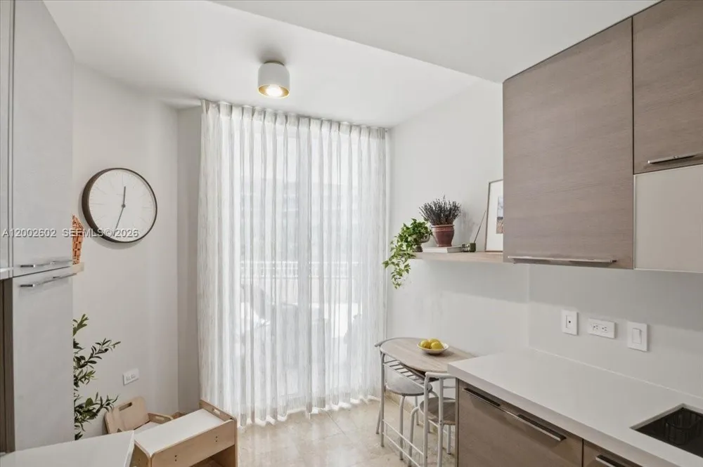 801 Brickell Key Blvd #409 Miami, FL 33131