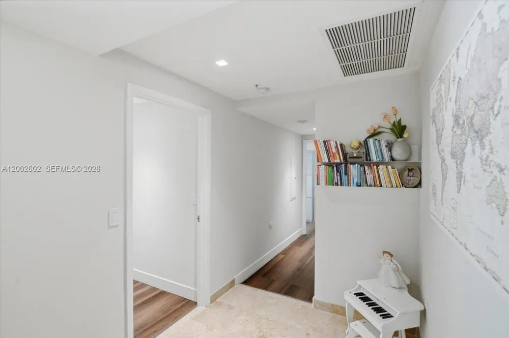 801 Brickell Key Blvd #409 Miami, FL 33131