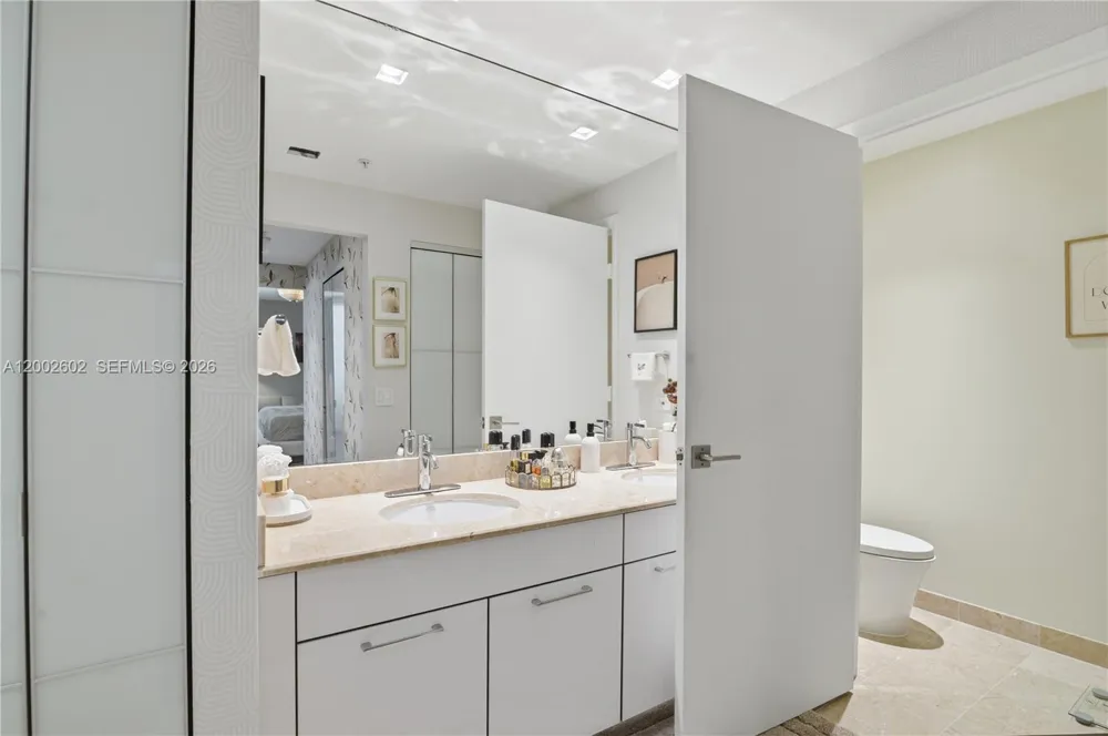 801 Brickell Key Blvd #409 Miami, FL 33131