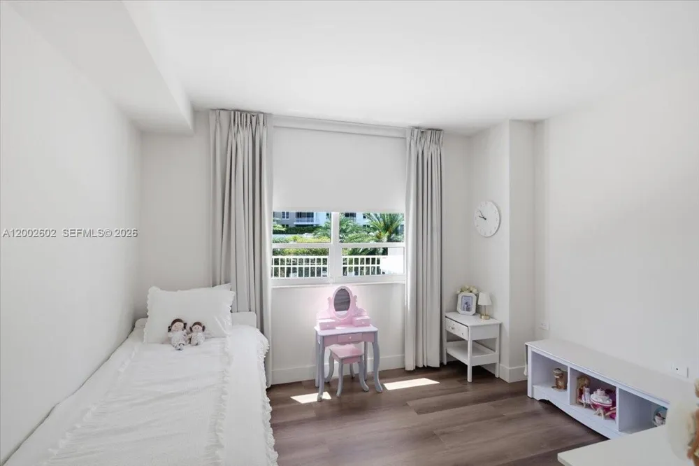 801 Brickell Key Blvd #409 Miami, FL 33131