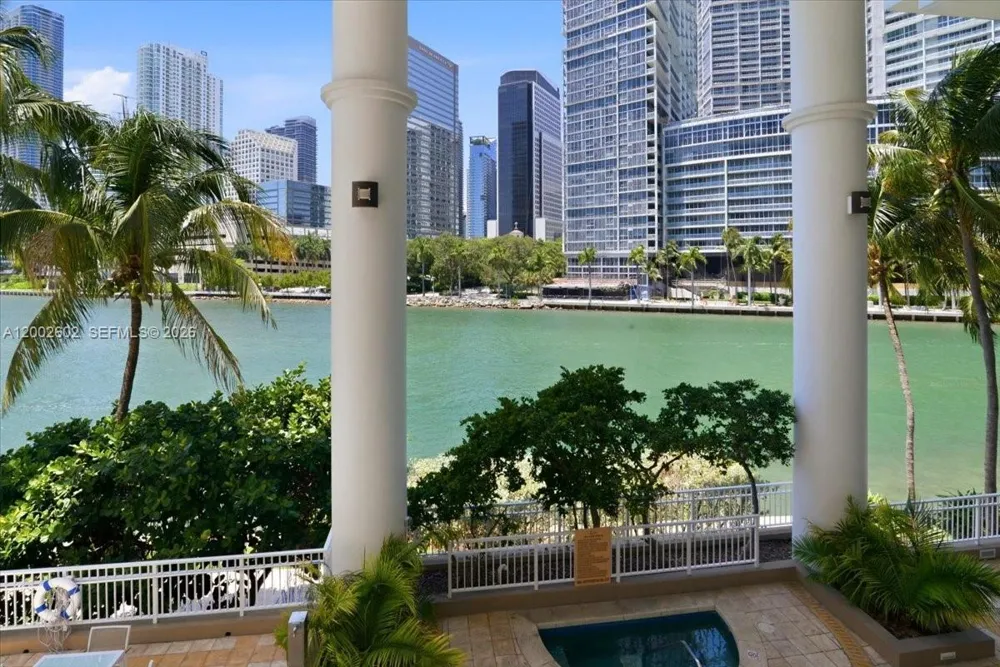 801 Brickell Key Blvd #409 Miami, FL 33131