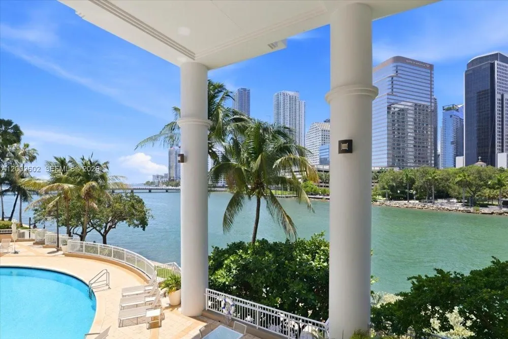 801 Brickell Key Blvd #409 Miami, FL 33131