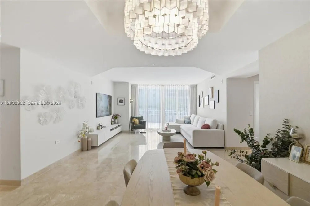 801 Brickell Key Blvd #409 Miami, FL 33131