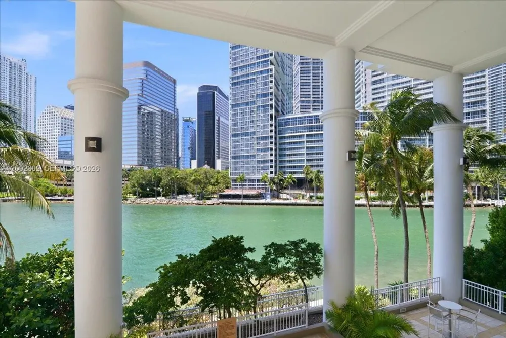 801 Brickell Key Blvd #409 Miami, FL 33131