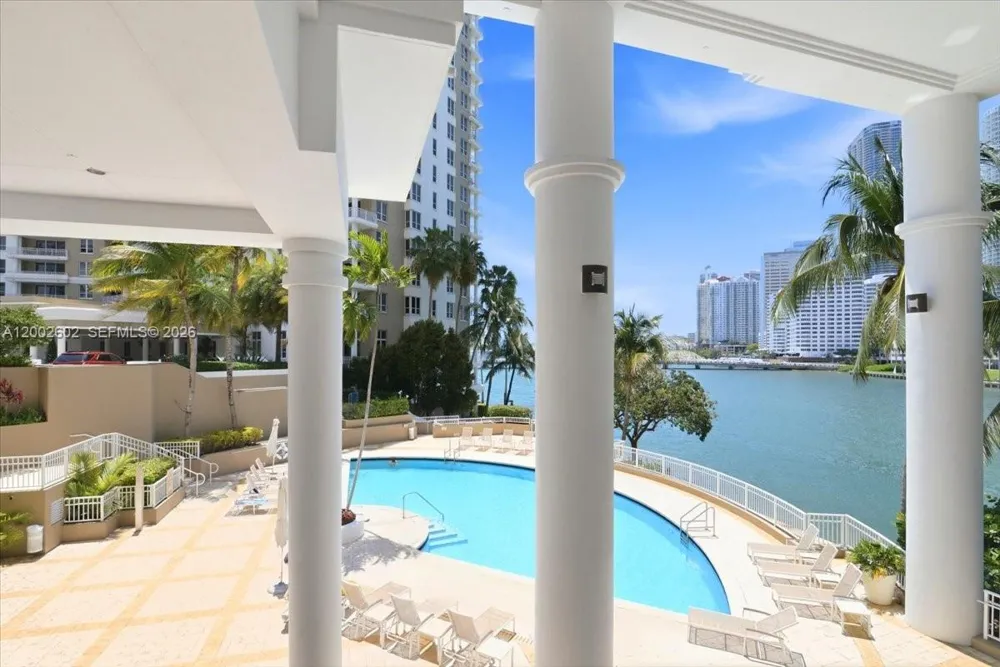 801 Brickell Key Blvd #409 Miami, FL 33131