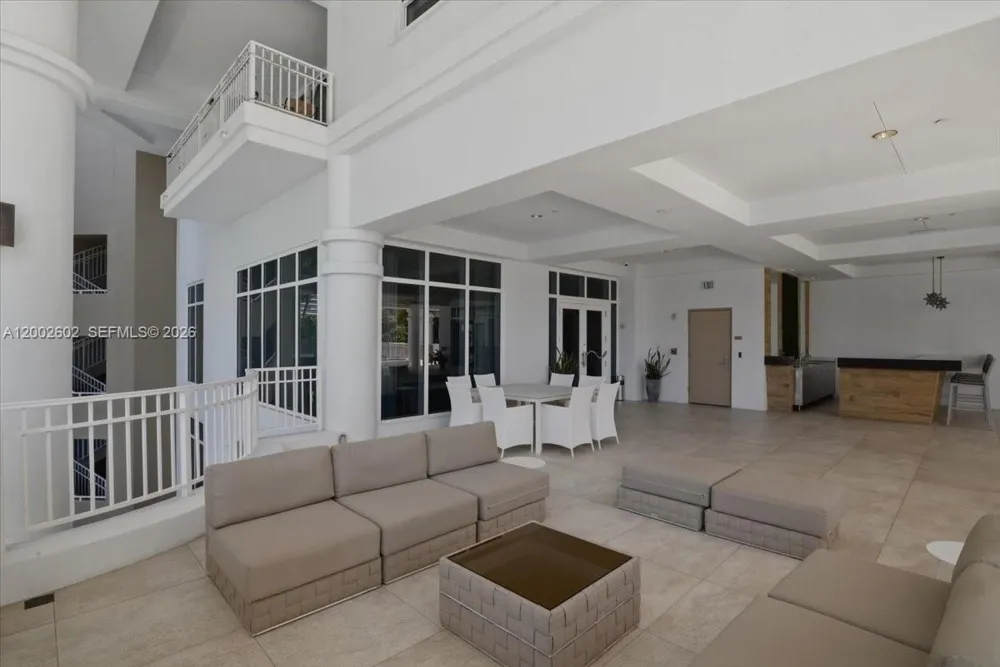 801 Brickell Key Blvd #409 Miami, FL 33131
