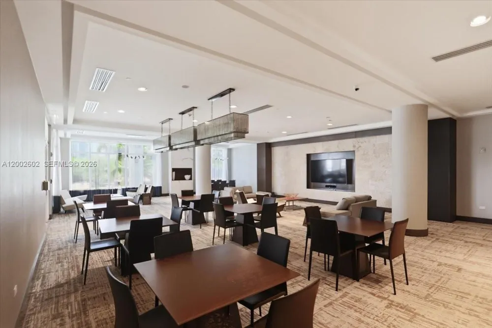 801 Brickell Key Blvd #409 Miami, FL 33131