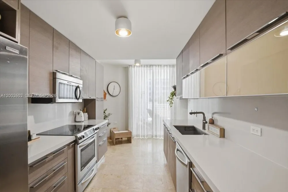 801 Brickell Key Blvd #409 Miami, FL 33131