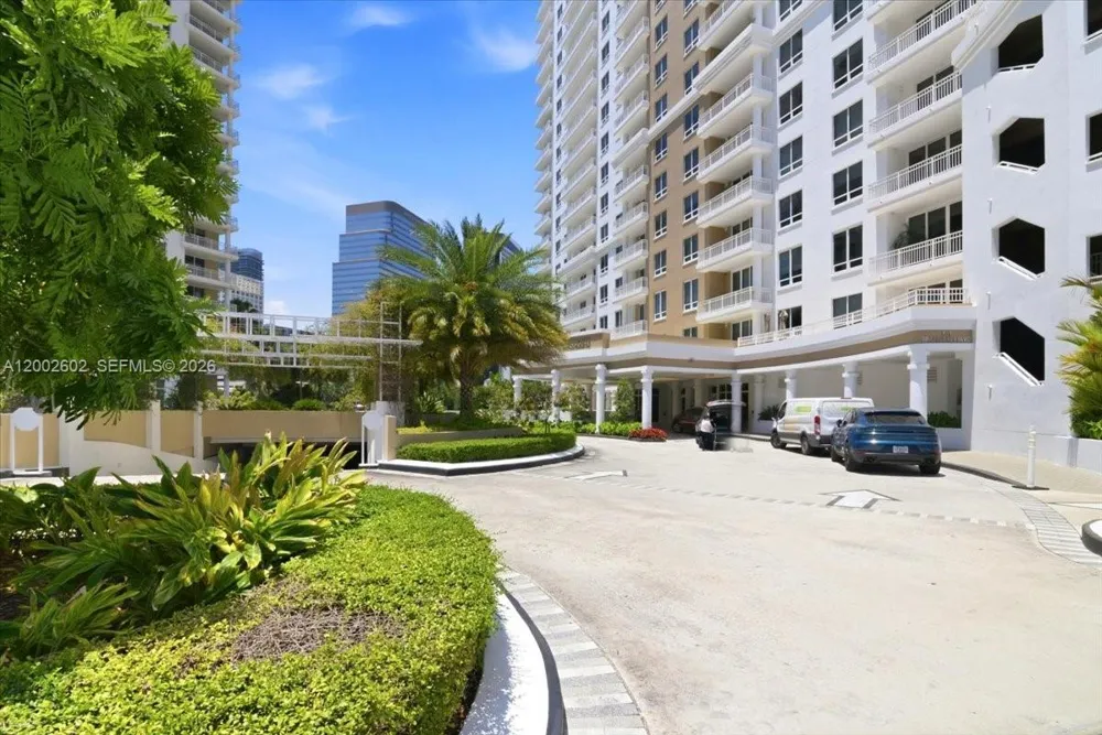 801 Brickell Key Blvd #409 Miami, FL 33131