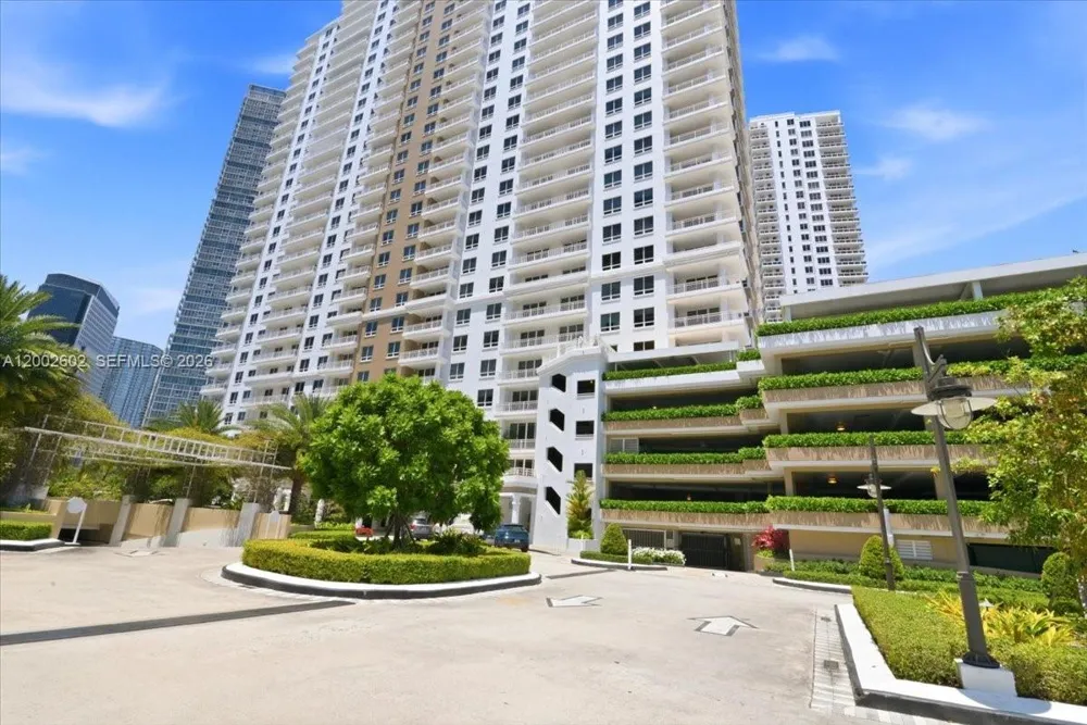 801 Brickell Key Blvd #409 Miami, FL 33131