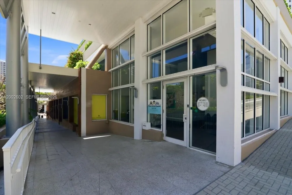 801 Brickell Key Blvd #409 Miami, FL 33131