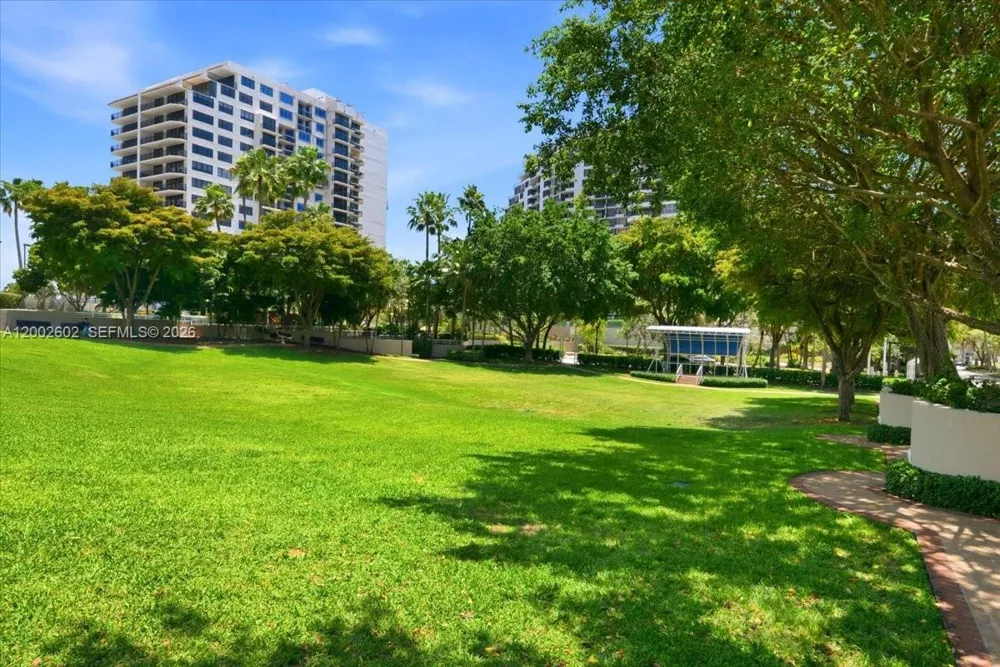 801 Brickell Key Blvd #409 Miami, FL 33131