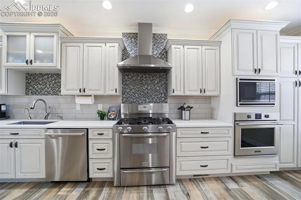 1024 S Greenbrier Drive Pueblo West, CO 81007