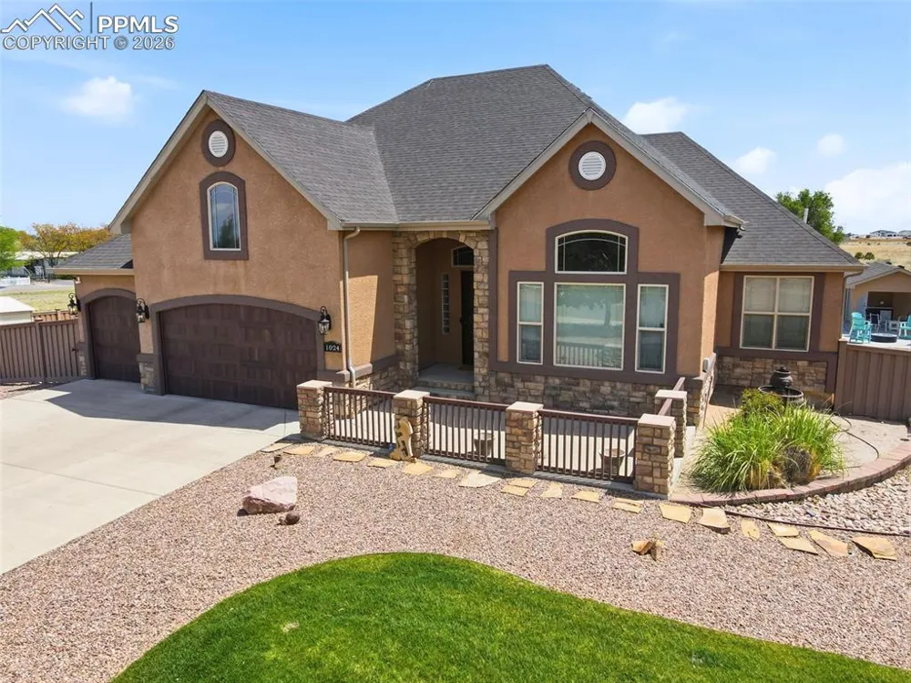1024 S Greenbrier Drive Pueblo West, CO 81007