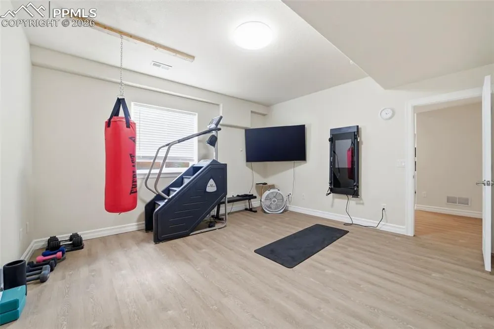 1024 S Greenbrier Drive Pueblo West, CO 81007