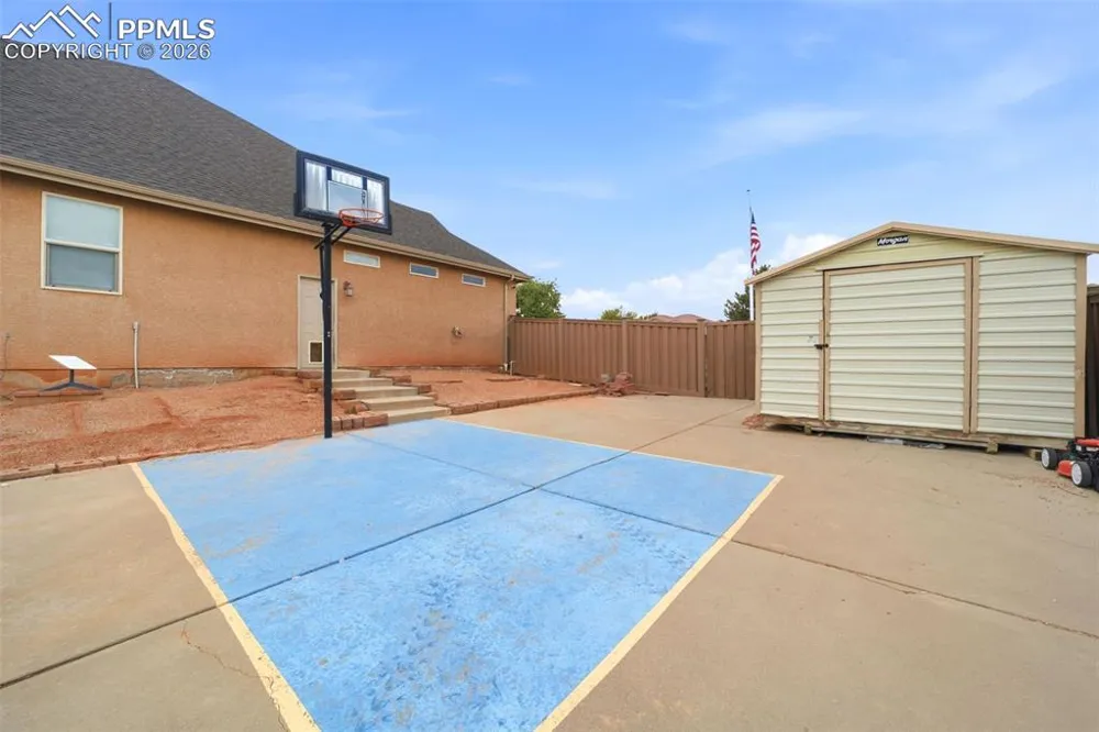 1024 S Greenbrier Drive Pueblo West, CO 81007