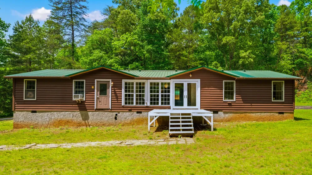 589 Griffith Branch Road Madisonville, TN 37354