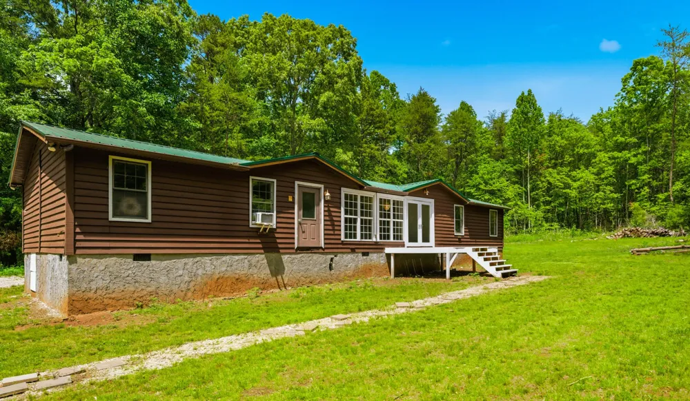 589 Griffith Branch Road Madisonville, TN 37354