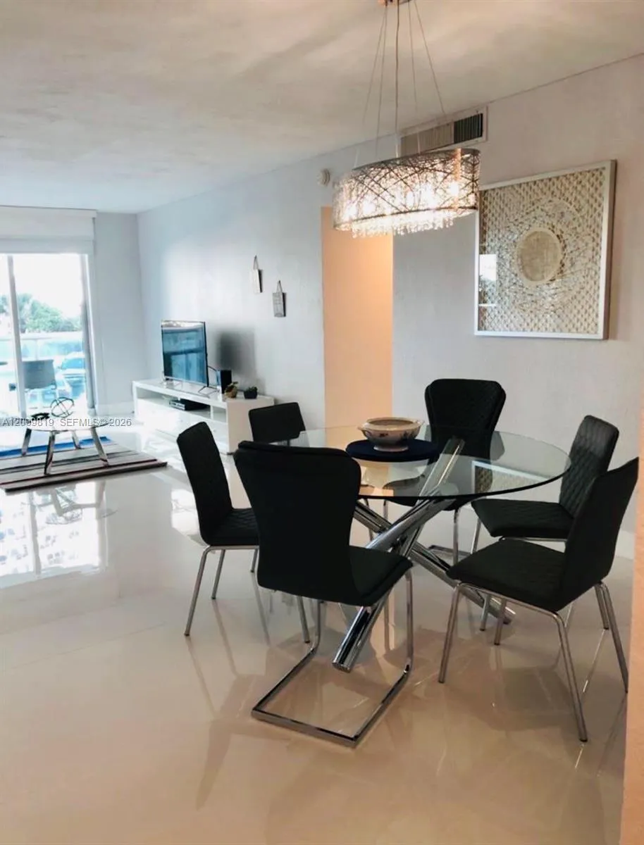 3801 S Ocean Dr #2B Hollywood, FL 33019