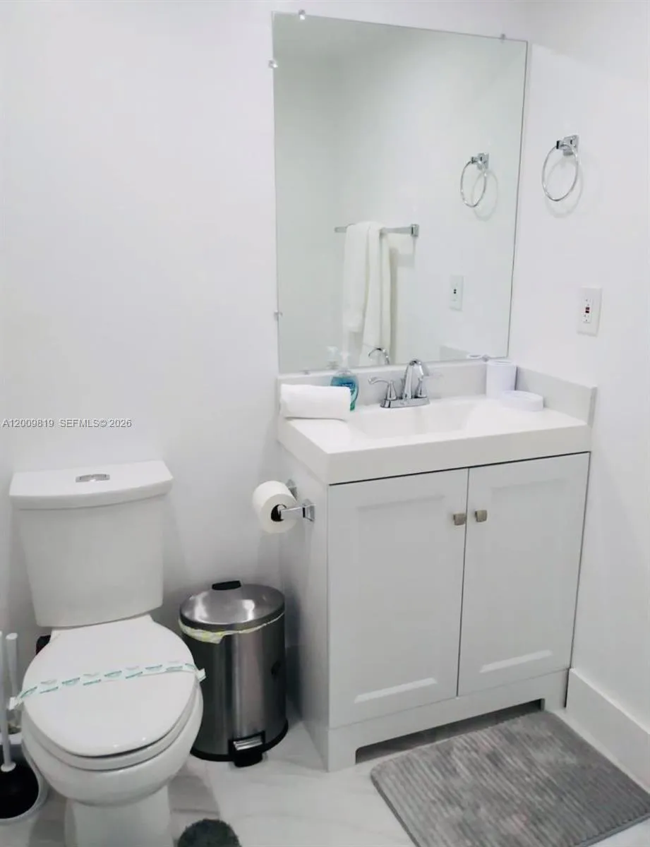 3801 S Ocean Dr #2B Hollywood, FL 33019