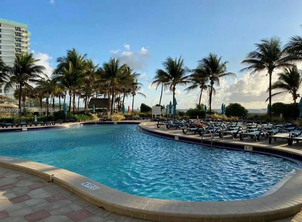 3801 S Ocean Dr #2B Hollywood, FL 33019