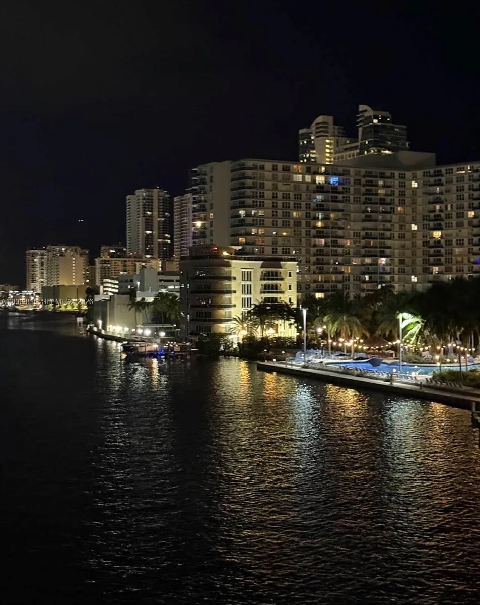 3801 S Ocean Dr #2B Hollywood, FL 33019