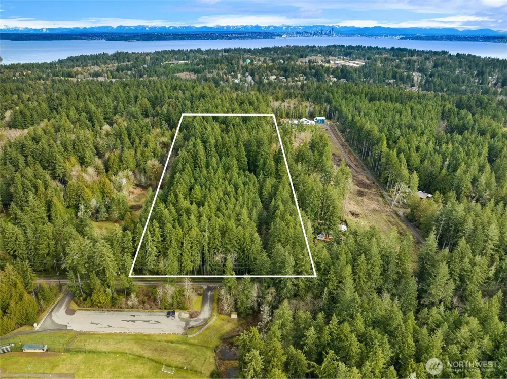 0 Sands Avenue NE Bainbridge Island, WA 98110