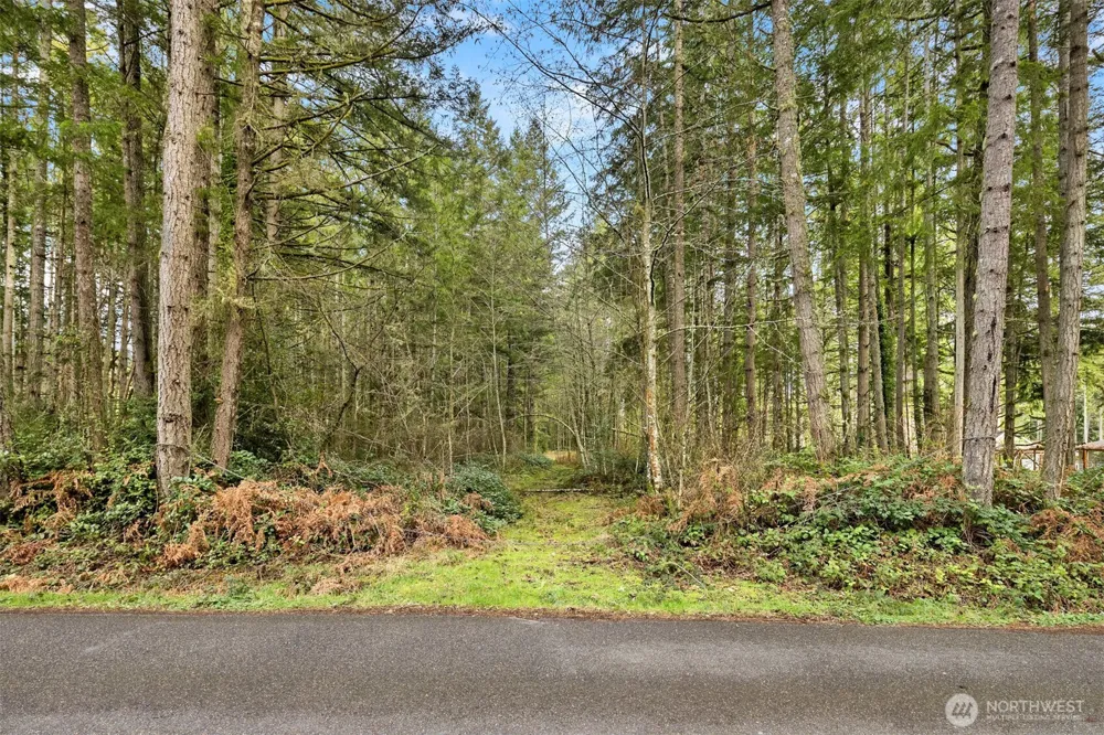 0 Sands Avenue NE Bainbridge Island, WA 98110