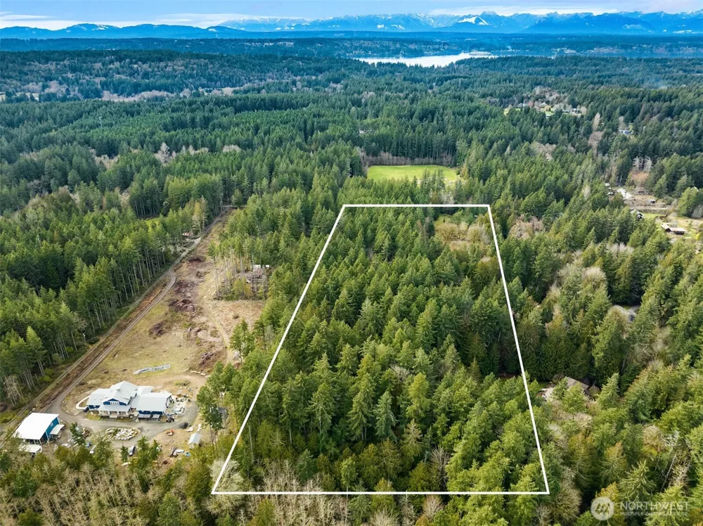 0 Sands Avenue NE Bainbridge Island, WA 98110