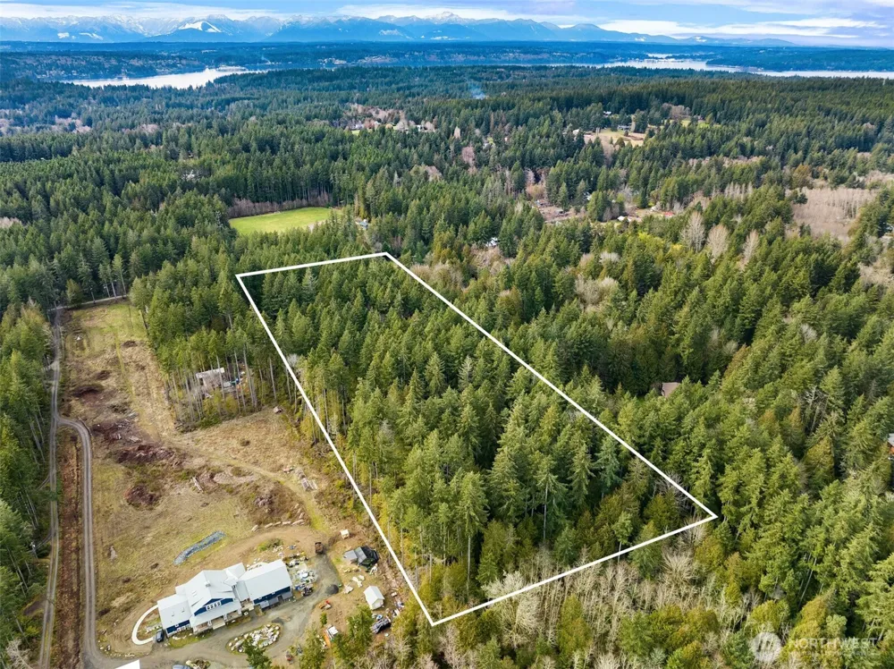 0 Sands Avenue NE Bainbridge Island, WA 98110