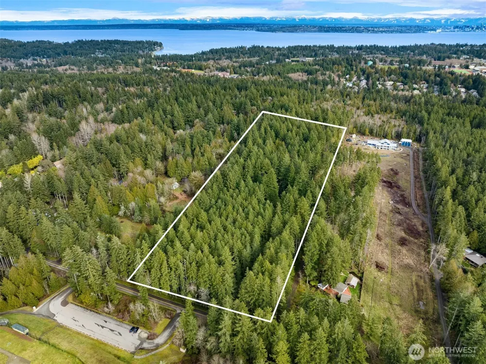 0 Sands Avenue NE Bainbridge Island, WA 98110