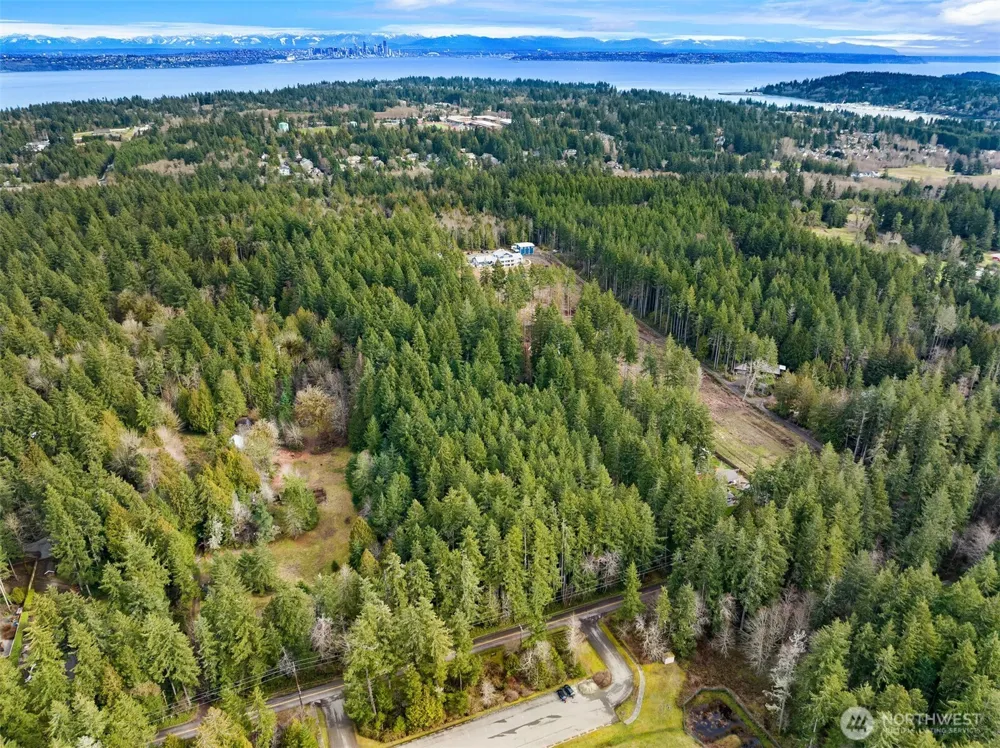 0 Sands Avenue NE Bainbridge Island, WA 98110