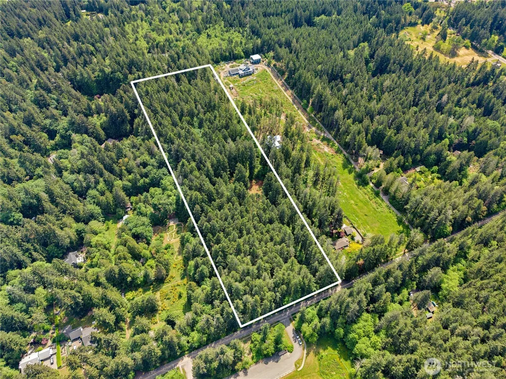 0 Sands Avenue NE Bainbridge Island, WA 98110