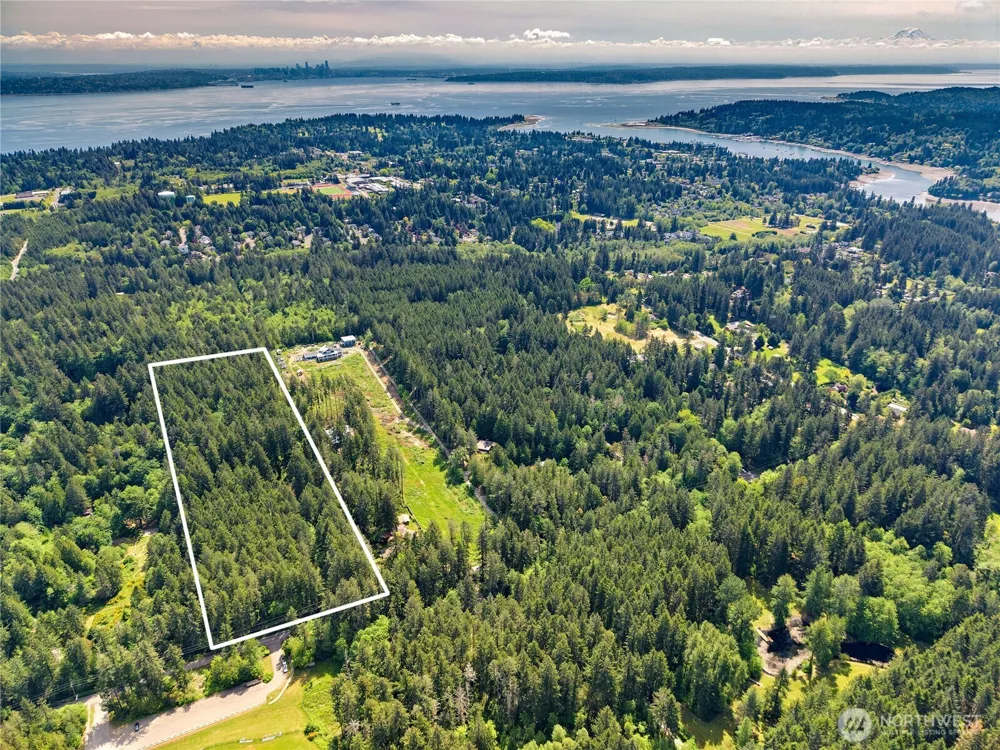 0 Sands Avenue NE Bainbridge Island, WA 98110