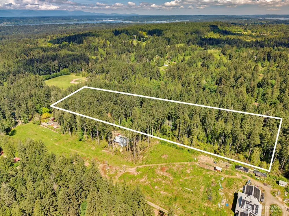 0 Sands Avenue NE Bainbridge Island, WA 98110