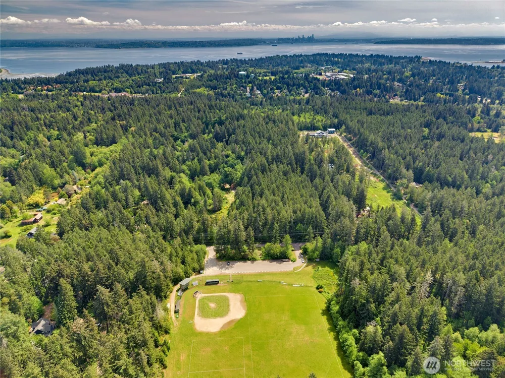 0 Sands Avenue NE Bainbridge Island, WA 98110