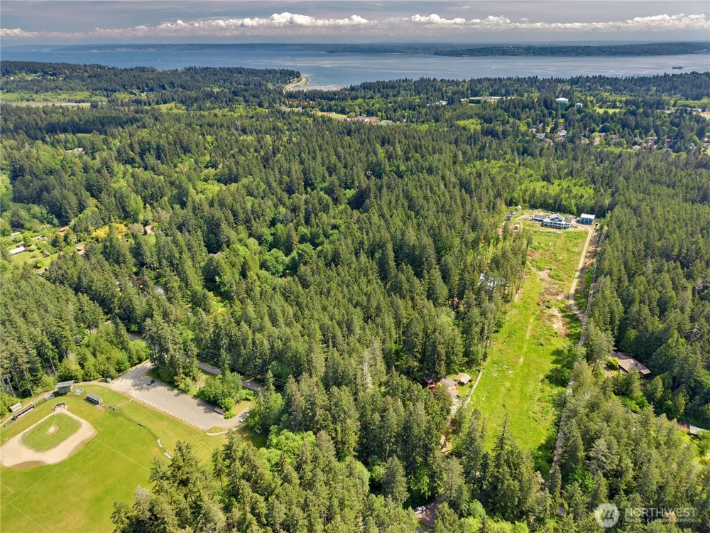 0 Sands Avenue NE Bainbridge Island, WA 98110