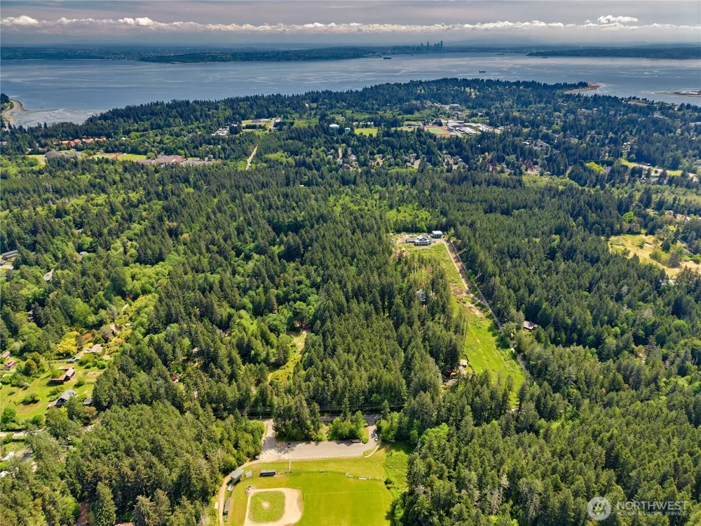 0 Sands Avenue NE Bainbridge Island, WA 98110