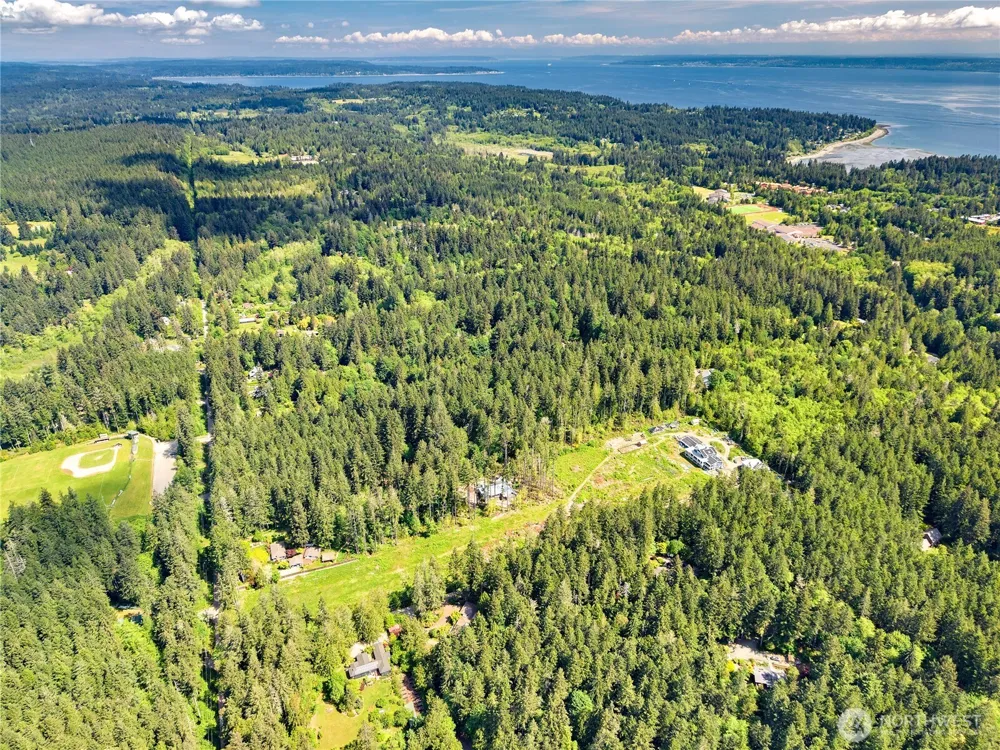 0 Sands Avenue NE Bainbridge Island, WA 98110