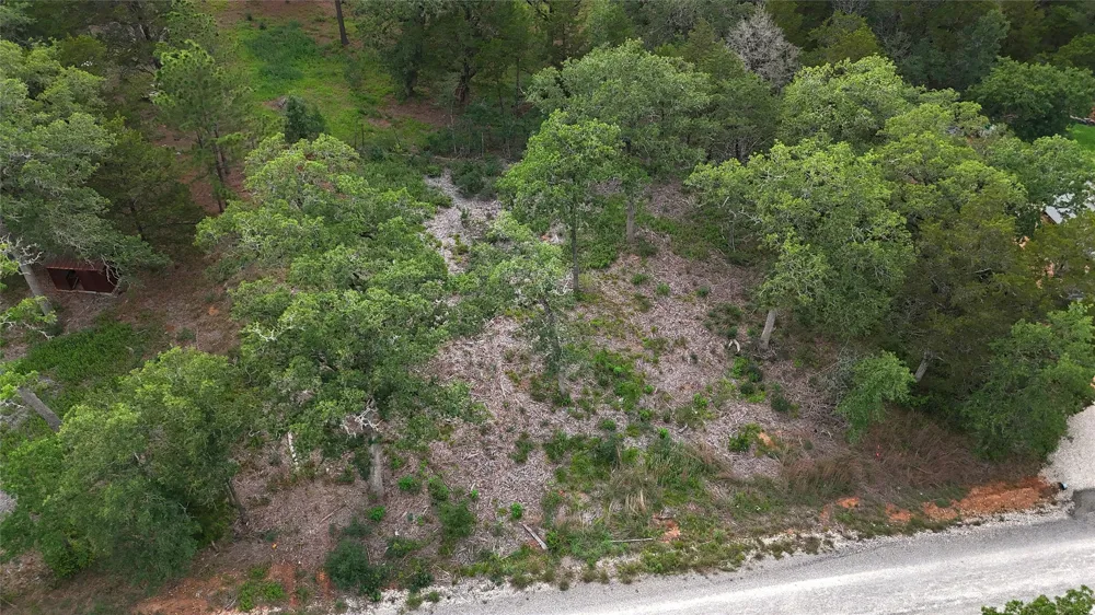 200 Cheyenne Drive Smithville, TX 78957