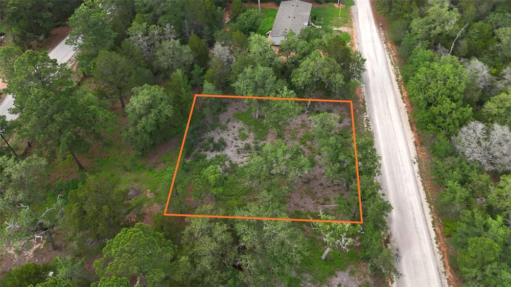 200 Cheyenne Drive Smithville, TX 78957