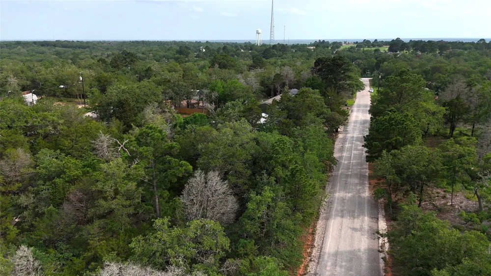 200 Cheyenne Drive Smithville, TX 78957