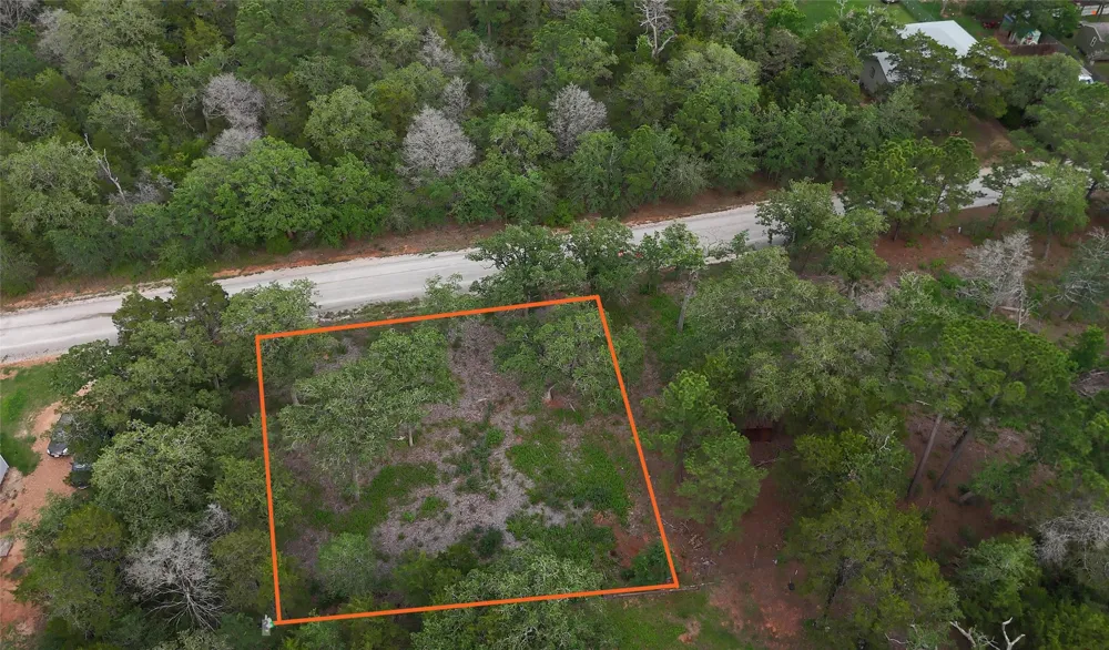 200 Cheyenne Drive Smithville, TX 78957
