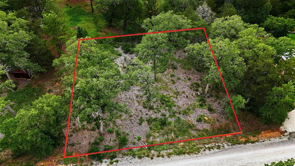 200 Cheyenne Drive Smithville, TX 78957