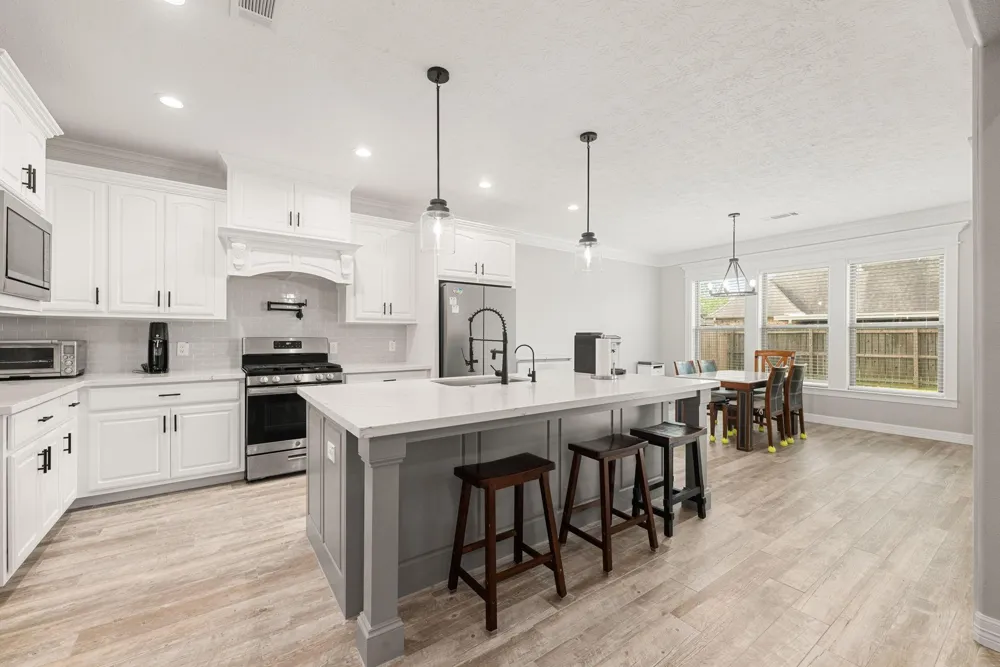 8135 Birkdale Drive Beaumont, TX 77707