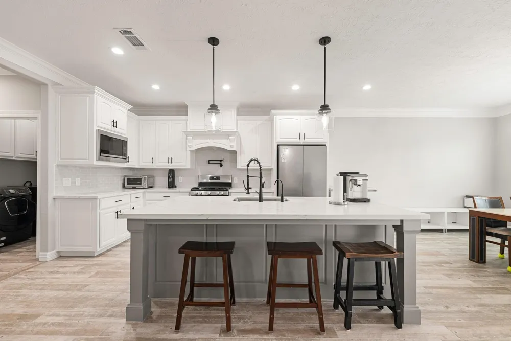 8135 Birkdale Drive Beaumont, TX 77707