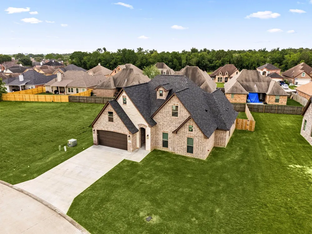 8135 Birkdale Drive Beaumont, TX 77707