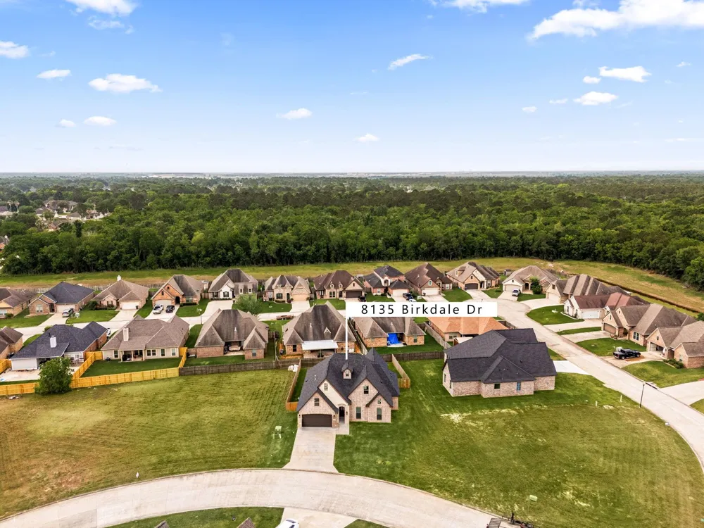 8135 Birkdale Drive Beaumont, TX 77707
